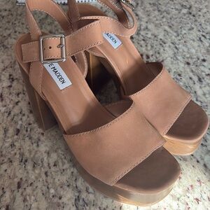 Steve Madden women’s size 8